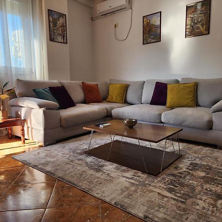 Cozy Sunlit Apartment With Scenic Balcony View Тирана Экстерьер фото